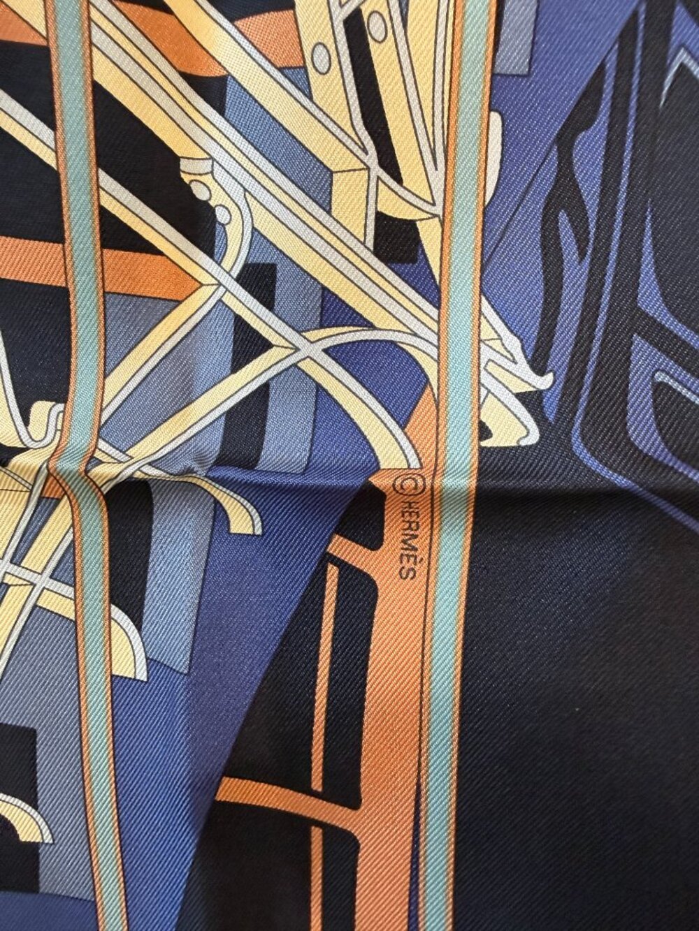 NWT - Hermes La Ligne Coup de Fouet Scarf 90 - Picture 8 of 10